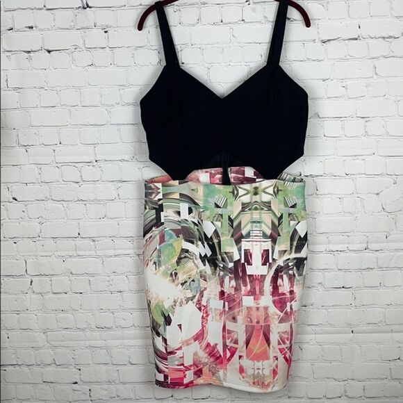 Honey B’s Cut Out Dress Size 1XL - Picture 1 of 8